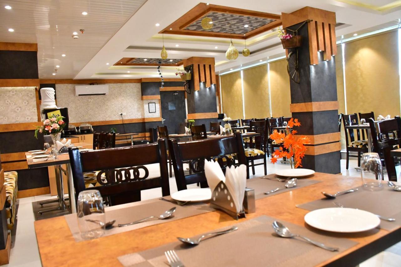 Hotel Yatharth Inn Varanasi Eksteriør bilde