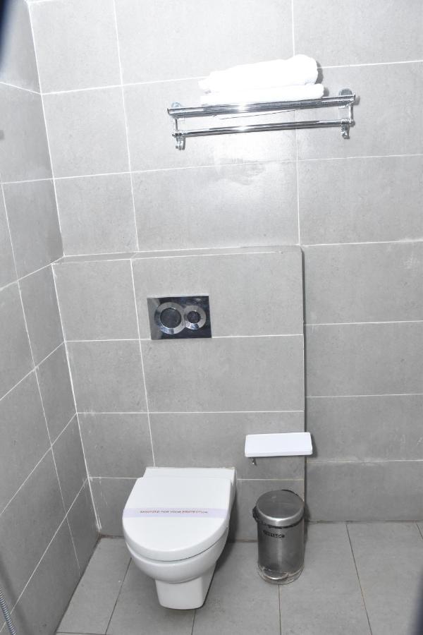 Hotel Yatharth Inn Varanasi Eksteriør bilde